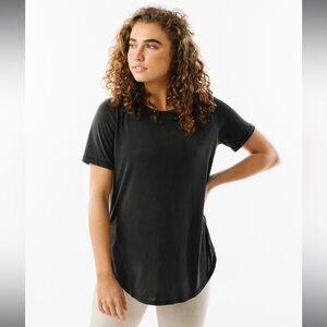 Black Zyia Swoop Tee